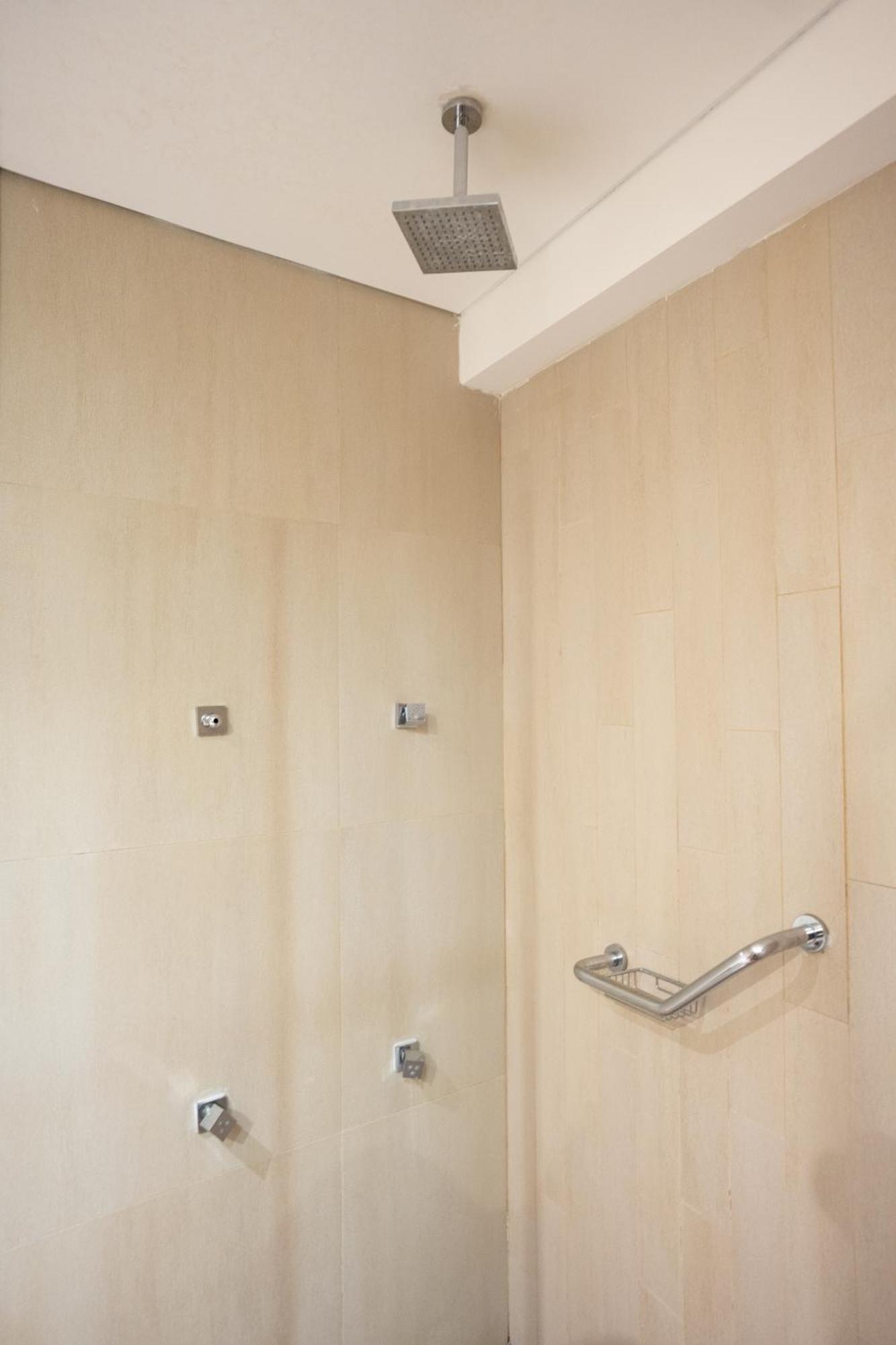 Hotel Bariloche Suites Экстерьер фото